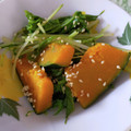 ◇柚葉◇'s cooksnap of when they made かぼちゃと水菜のごま和え.