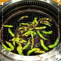 sakuraロゼット's cooksnap of when they made 焼肉行ったら！焼き枝豆｡ஐஃ.