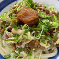 あらいっぺ's cooksnap of when they made 梅きゅうり納豆ささみのさっぱりうどん♪.