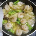 ひーくんママ8's cooksnap of when they made エビとブロッコリーのアヒージョ.