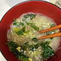 まーちゃんとみーくん's cooksnap of when they made ランチに簡単 ワカメ 卵の 春雨スープ.