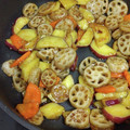 クックHL2NXR☆'s cooksnap of when they made れんこんとさつまいもの甘辛炒め.