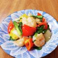 やなぎだまこ's cooksnap of when they made タイ風♪海老とパプリカのバジル炒め.