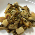 mantacarp's cooksnap of when they made ホタテとエリンギのガリバタ醤油炒め.