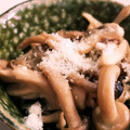 ランブルス子's cooksnap of when they made 舞茸とシメジのスパイシーチーズ炒め.