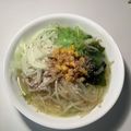 四児のハハ's cooksnap of when they made 春サラダのせラーメン.