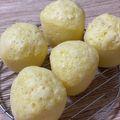 K３２０'s cooksnap of when they made めーちゃ美味☆練乳蒸しパン.