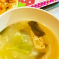 hiromi_ja's cooksnap of when they made キャベツと生ワカメの味噌汁♪.