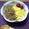 マックマチダ's cooksnap of when they made 余りは保存★簡単！豚ひき肉そぼろ二色丼★.