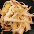 ばたみそーぱん☆'s cooksnap of when they made おつまみ＊鶏皮とセロリのピリ辛ラー油和え.