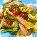 ましゃみ☆'s cooksnap of when they made 卵入りゴーヤとベーコントマトのピリ辛炒め.