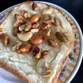 ♪Key♪'s cooksnap of when they made 冷凍パンにクリームチーズを！.