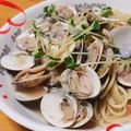 maruball's cooksnap of when they made パスタ屋さん直伝☆ハマグリのスープパスタ.