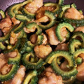 えりんこ（╹◡╹）'s cooksnap of when they made 10分で完成！ゴーヤともも肉の照り焼き♪.