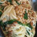 kaz2ie.TM.R.com's cooksnap of when they made モロヘイヤと納豆のパスタ.