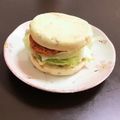 居酒屋まるみ's cooksnap of when they made フライドチキンと昆布のUKマフィン.
