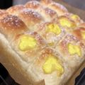 マイケルの娘's cooksnap of when they made 【お惣菜パン】ふわもちコーンちぎりパン.