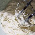 らびのゆうママ's cooksnap of when they made 手づくりマスカルポーネ✾放置するだけ！.