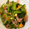 まにもごよ's cooksnap of when they made お弁当に、おかずに、小松菜のベーコン炒め.