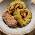 Asaras's cooksnap of when they made 豚バラ肉とゴーヤーまるごとの煮物.