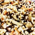 しょしんしゃA's cooksnap of when they made 繊維たっぷり♪ごぼうとひじきの玄米炒飯.