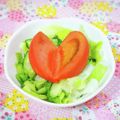 ふうはっちゃん's cooksnap of when they made ハート型のトマトのサラダ.