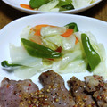 和☆2049's cooksnap of when they made 蒸し野菜に〜塩とごま油 濃口♡.