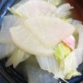 手抜きクック's cooksnap of when they made ベーコンの出汁が染みた♡大根と白菜の煮物.