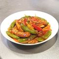 クックUR9L2V☆'s cooksnap of when they made ■スナップエンドウと豚肉のピリ辛味噌炒め.