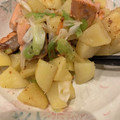 もか75's cooksnap of when they made レンジで簡単☆鮭とポテトの塩バター蒸し.