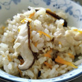 もんしろ's cooksnap of when they made 簡単で感動の味☆鶏と椎茸の塩炊き込みご飯.