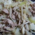 Ｍぱん's cooksnap of when they made 豚肉ともやしとにらの深煎りごま炒め.