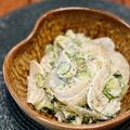 マルんちの丸顔's cooksnap of when they made 煮たまねぎと胡瓜のシンプル“マヨサラダ.