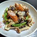 どんぐり☆☆'s cooksnap of when they made 簡単♪しめじとウインナーのマヨ醤油炒め.