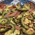 ぼなちょ's cooksnap of when they made 簡単☆スパムとゴーヤ炒め.