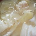 あゆたっくん's cooksnap of when they made 油揚げとキャベツの味噌汁.