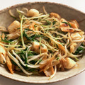 しゅんしゅんパパ's cooksnap of when they made 水菜ともやしと竹輪のオイマヨ炒め.