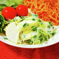 ふうはっちゃん's cooksnap of when they made ☼かまぼことかいわれ大根の辛子マヨ和え.