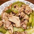つんたゃん's cooksnap of when they made 旨旨お化けキュウリ炒め.