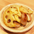 Lilysuke's cooksnap of when they made れんこんとウインナーのカレーマヨ炒め.