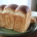 みるく茶's cooksnap of when they made 我家の角食パン.