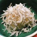 Emihann's cooksnap of when they made 大根おろしにしらすを乗せるだけ♪.