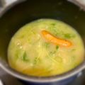 ♛ハルトマン♛'s cooksnap of when they made ウィンナーと水菜の味噌汁。ラーメン汁風。.