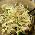 milsalud's cooksnap of when they made もやしときゅうりのナムル.