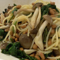 TaytNeyy's cooksnap of when they made ほうれん草とシメジと納豆の和風パスタ.