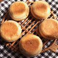 okobuta's cooksnap of when they made ★くるみとカマンベールの平焼きパン★.