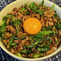 Ｒ３２ＧＴＲ's cooksnap of when they made ニラひき肉丼.