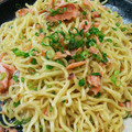 ウサキング's cooksnap of when they made 塩鮭とネギの和風焼きそば.