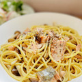 miitune's cooksnap of when they made 秋満載！鮭ときのこの和風パスタ.