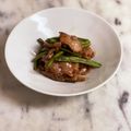 ナピト's cooksnap of when they made 焼肉のタレで！簡単にんにくの芽の豚肉炒め.